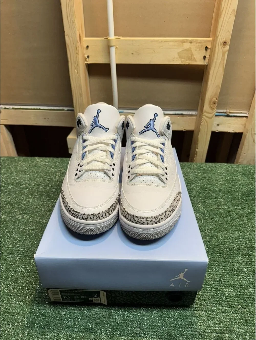 Jordan Retro 3 UNC Size 10